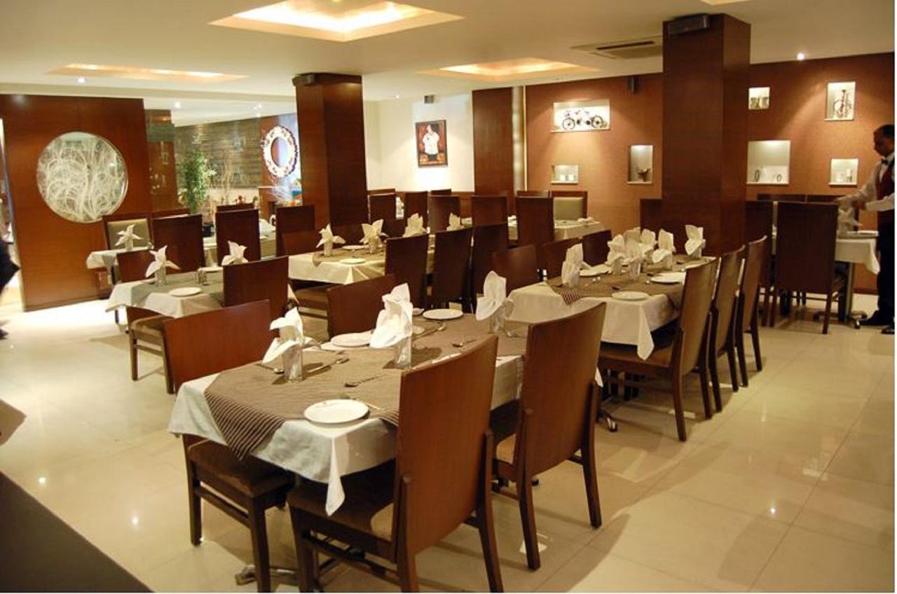 Hotel Amit International Bhilai Dış mekan fotoğraf